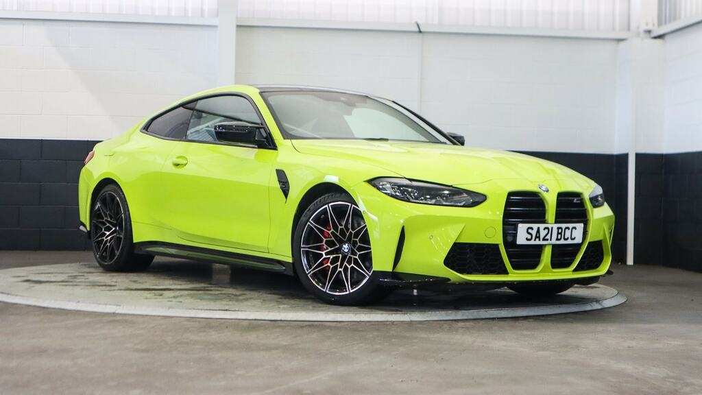 BMW M4 M4 Competition Step Yellow #1
