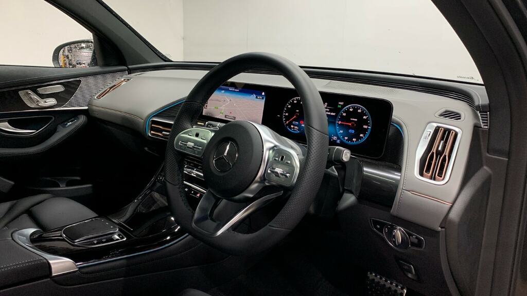 Mercedes-Benz EQC Eqc 400 300Kw Amg Line Premium Plus 80Kwh Grey #1