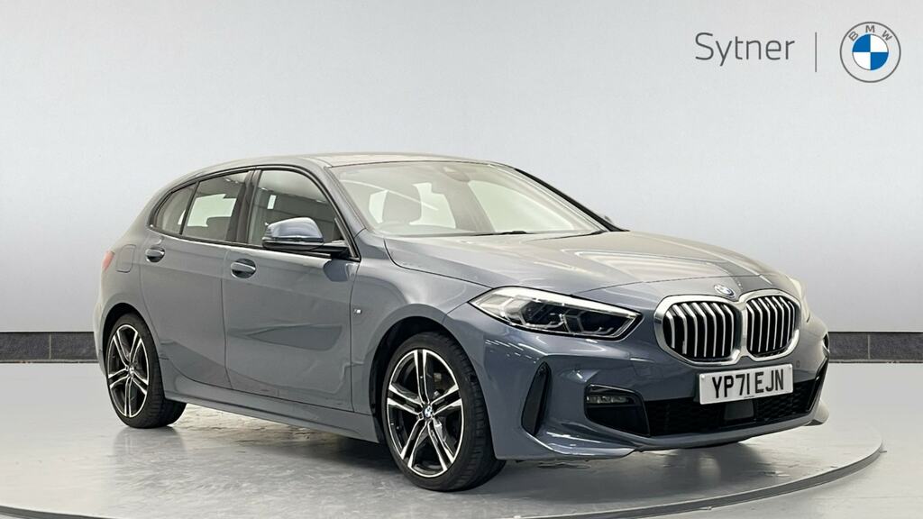 Compare BMW 1 Series 118I M Sport YP71EJN Grey