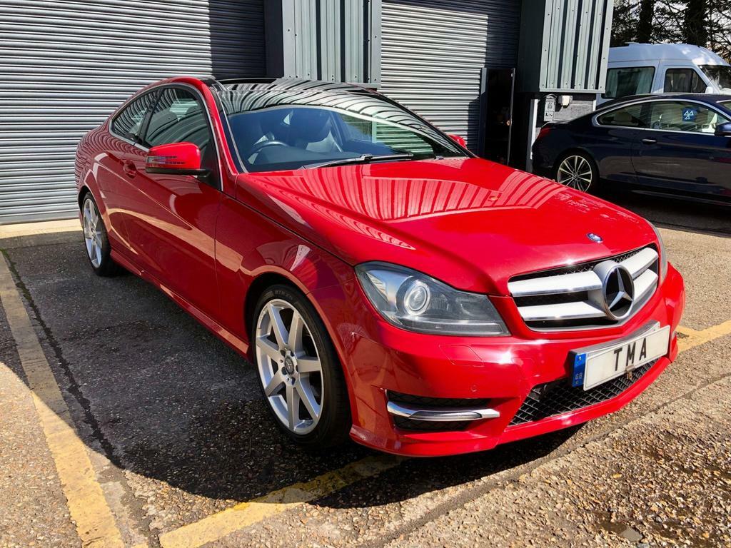 Compare Mercedes-Benz C Class 2.1 C220 Cdi Amg Sport Edition G-tronic Euro 5 S  Red