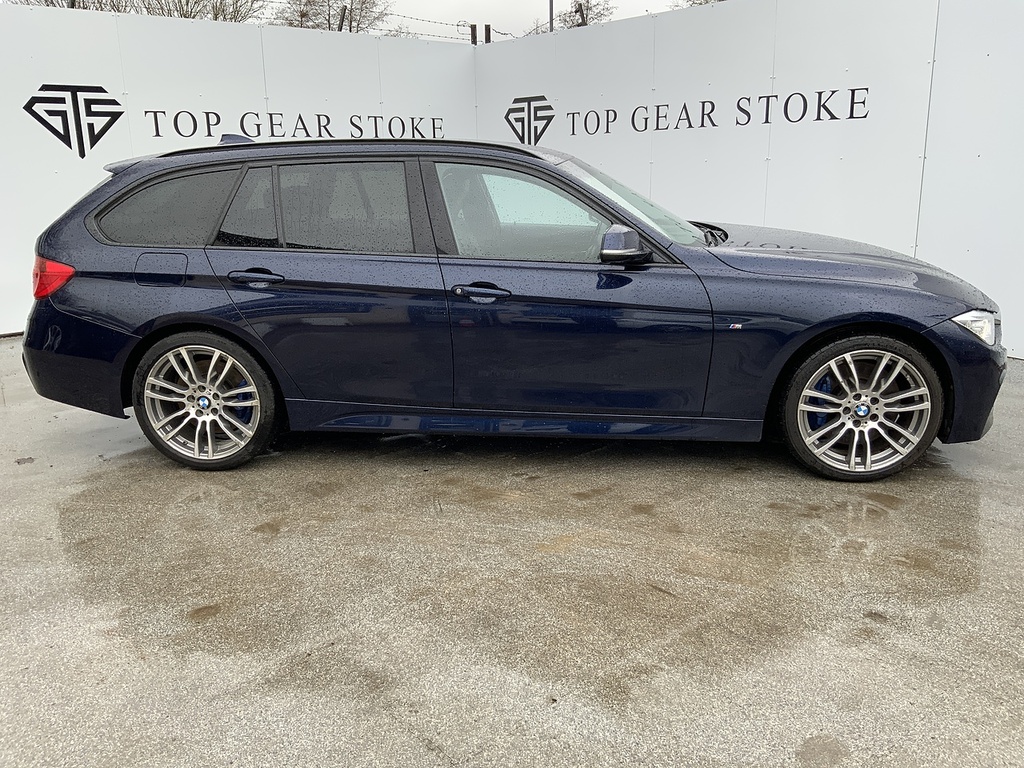 Compare BMW 3 Series 3.0 330D M Sport Touring Xdrive Euro 5 Ss AP64MZF Blue