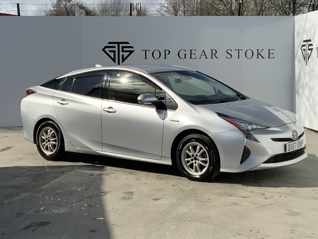 Compare Toyota Prius Vvt-i Active BX67ONF Silver