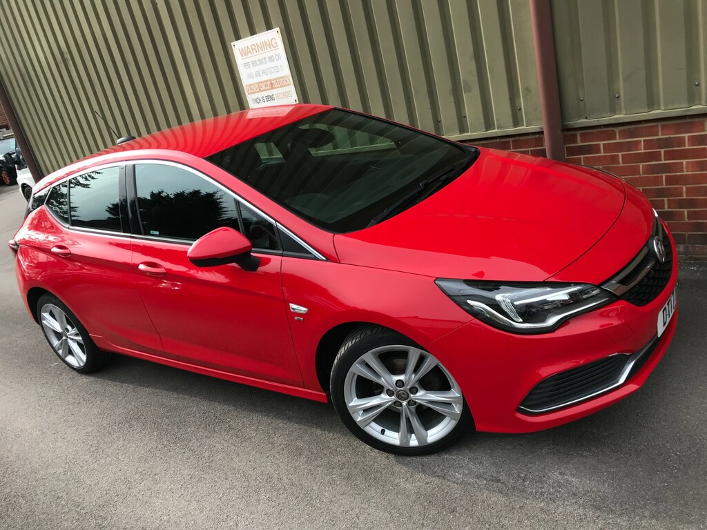 Compare Vauxhall Astra Sri Vx-line DT17BFL Red