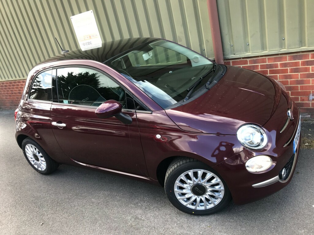 Compare Fiat 500 0.9 Twinair Lounge RX18UYZ Red