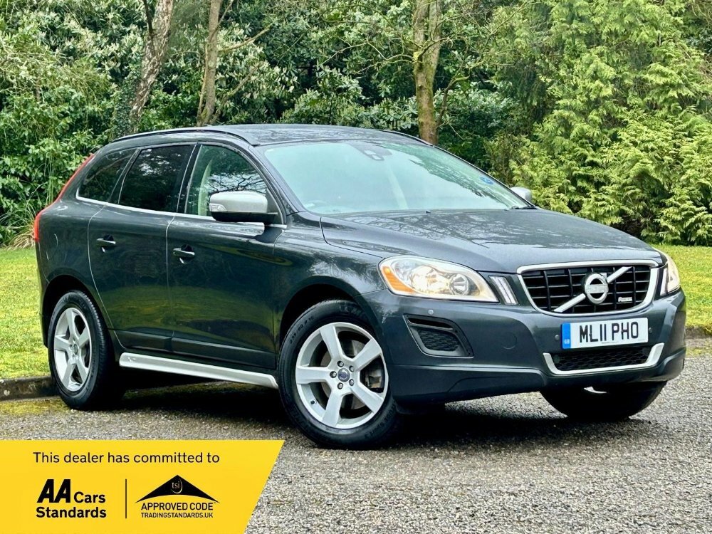 Compare Volvo XC60 2.0 D3 R-design Geartronic Euro 5 ML11PHO Grey