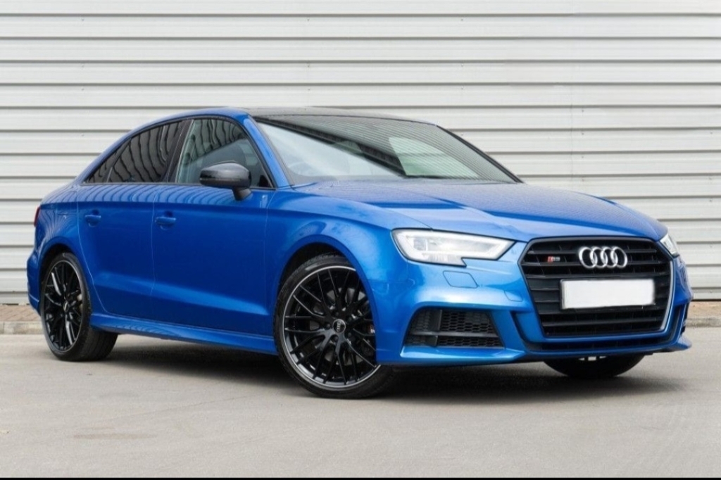 Compare Audi A3 A3  Blue