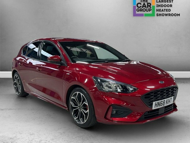 Compare Ford Focus 1.0 St-line X 125 Bhp HN68KHT Red