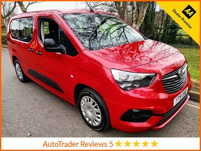 Compare Vauxhall Combo 1.2 Design XL Ss 109 Seat YT19XKB Red