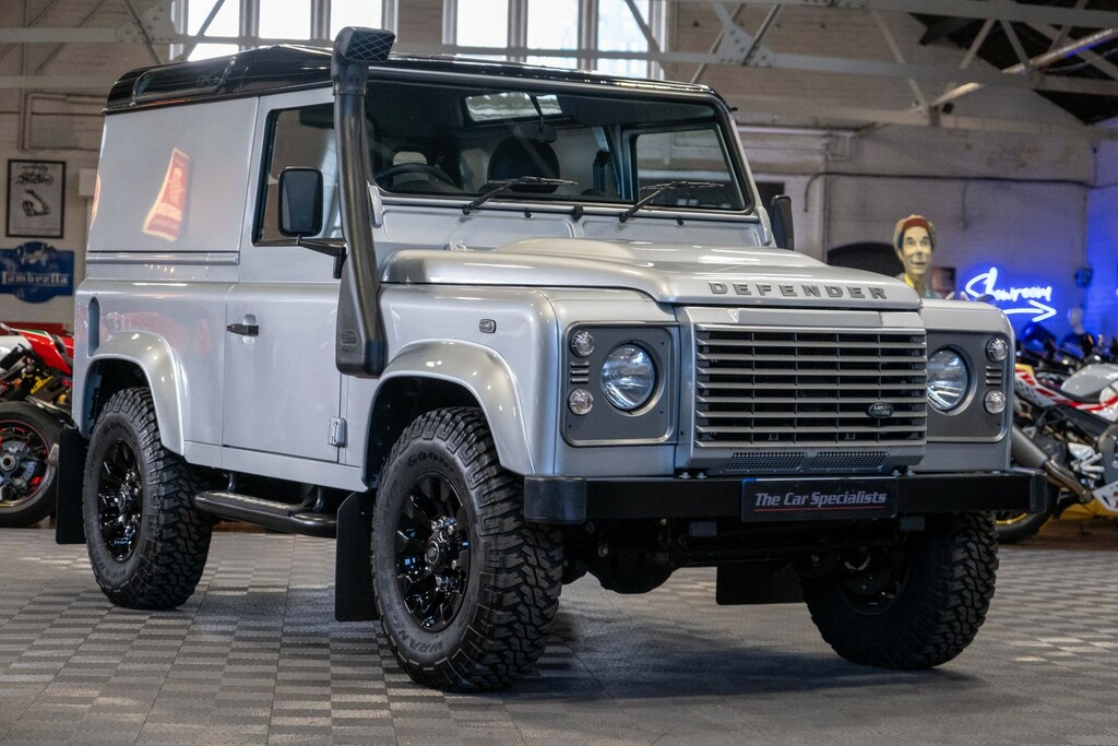 Compare Land Rover Defender 90 2.2L Td Hard Top Xs Only 1469 Miles Sunroof Rear XS14MUD Silver