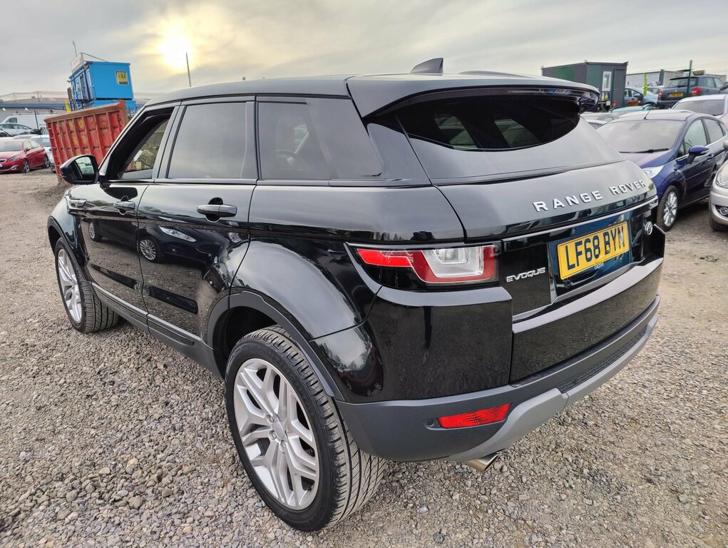 Compare Land Rover Range Rover Evoque 2018 Land Rover Range Rover Evoquenbsp2.0 Td4 Se LF68BYN Black