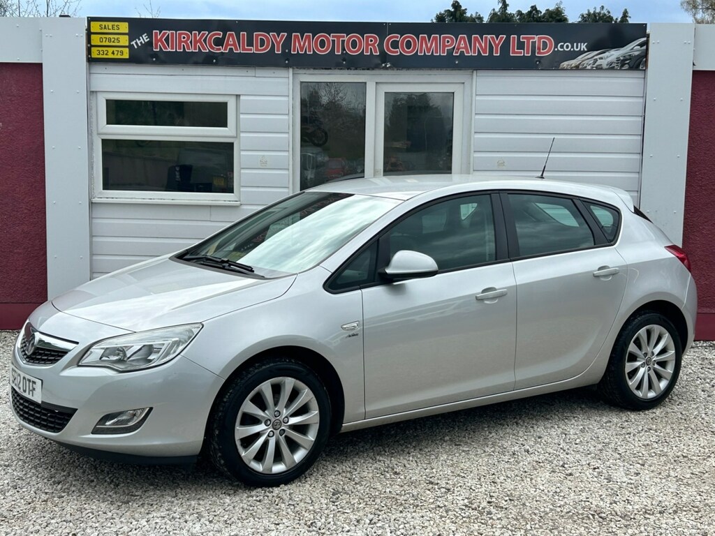 Vauxhall Astra Active Silver #1