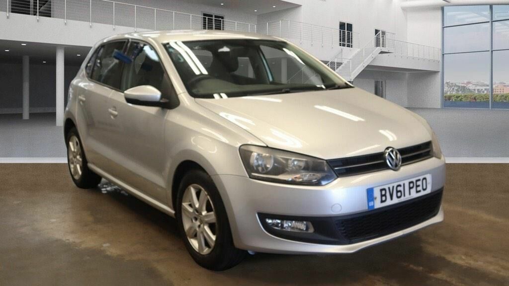 Compare Volkswagen Polo Hatchback 1.2 Match Euro 5 201161 BV61PEO Silver