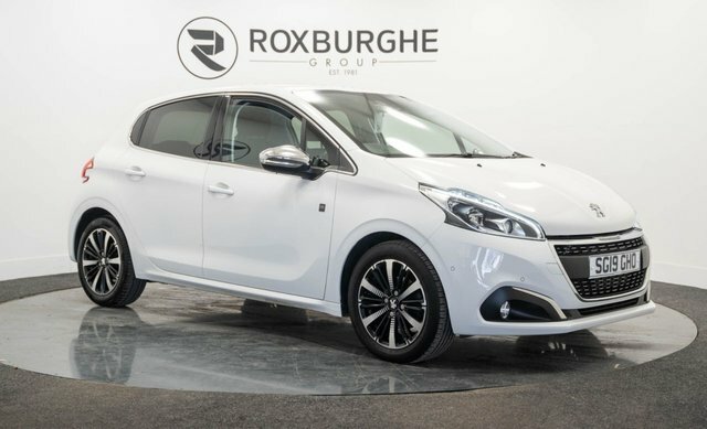 Compare Peugeot 208 1.2 Ss Tech Edition 110 Bhp SG19GHO White