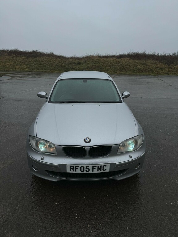 Compare BMW 1 Series 118D Sport RF05FMC Silver