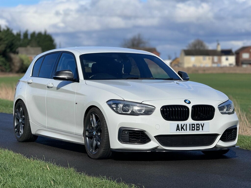 Compare BMW M1 3.0 Shadow Edition Euro 6 Ss AK11BBY White