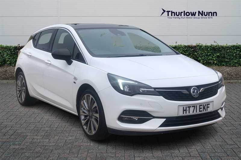 Compare Vauxhall Astra 1.2 Turbo Griffin Edition Hatchback Man HT71EKF White
