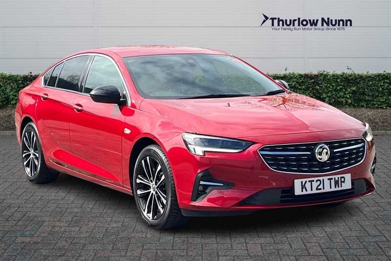 Compare Vauxhall Insignia Insignia Ultimate Nav Td KT21TWP Red