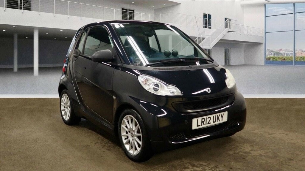 Compare Smart Fortwo 1.0 Mhd Passion Softtouch Euro 5 Ss LR12UKY Black