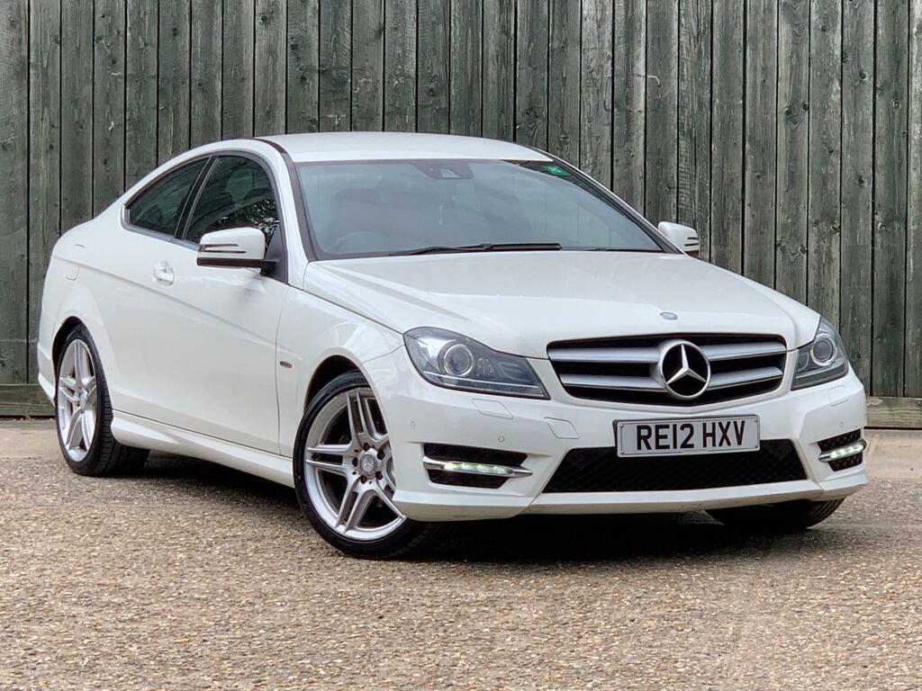 Compare Mercedes-Benz C Class 1.8 C180 Blueefficiency Amg Sport G-tronic Euro 5 RE12HXV White