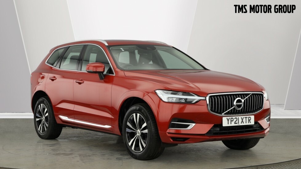Compare Volvo XC60 Recharge Inscription Expression, T6 Awd Plug-in Hy YP21XTR Red