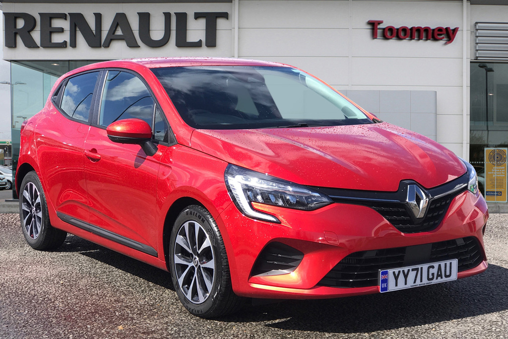 Compare Renault Clio Iconic Tce YY71GAU Red