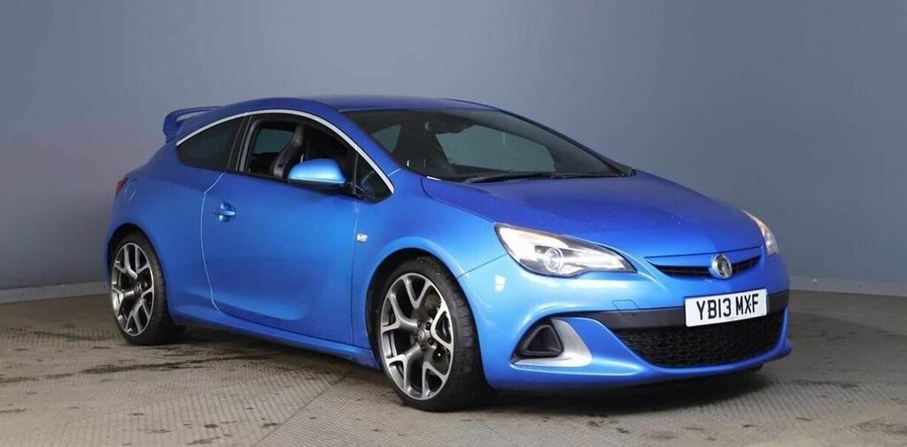 Compare Vauxhall Astra GTC Coupe YB13MXF Blue