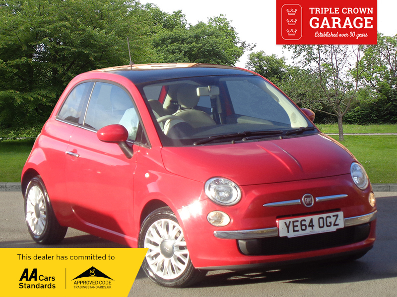 Compare Fiat 500 Lounge YE64OGZ Red