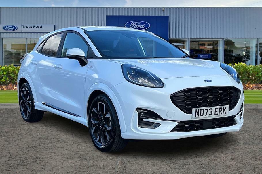Compare Ford Puma 1.0 Ecoboost Hybrid Mhev St-line X With Wirele ND73ERK White