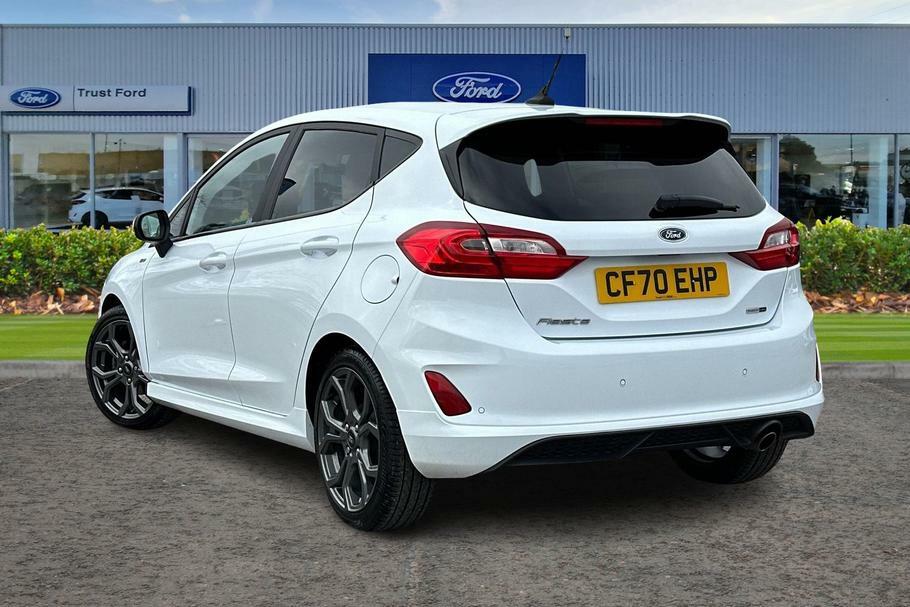 Compare Ford Fiesta 1.0 Ecoboost Hybrid Mhev 125 St-line Edition CF70EHP White