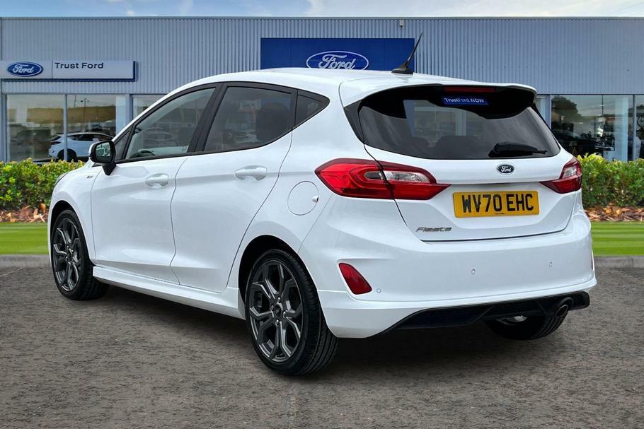 Compare Ford Fiesta 1.0 Ecoboost 95 St-line Edition Rear Parkin WV70EHC White