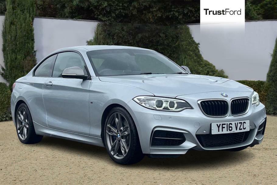 Compare BMW 2 Series M235i Step With Heated Seats YF16VZC Silver