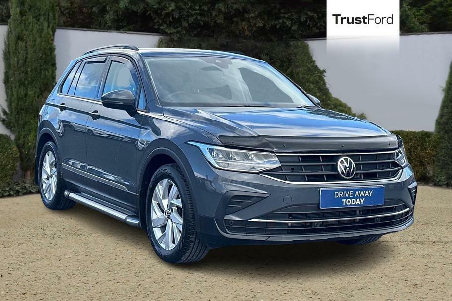 Compare Volkswagen Tiguan 1.5 Tsi Life - Parking Sensors, Sat Nav, Carpl AVI3945 Grey