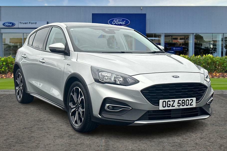Compare Ford Focus 1.5 Ecoboost 150 Active X - Heated Seats, OGZ5802 Silver
