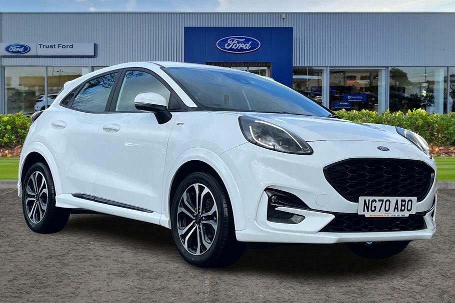 Compare Ford Puma St-line NG70ABO White