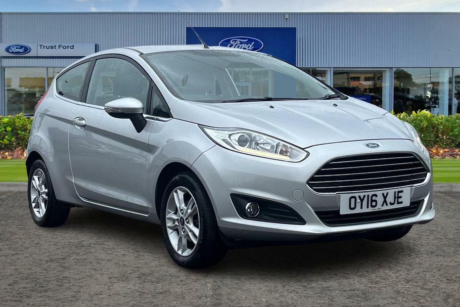 Compare Ford Fiesta 1.25 82 Zetec 3Dr- With Heated Front Windscreen OY16XJE Silver