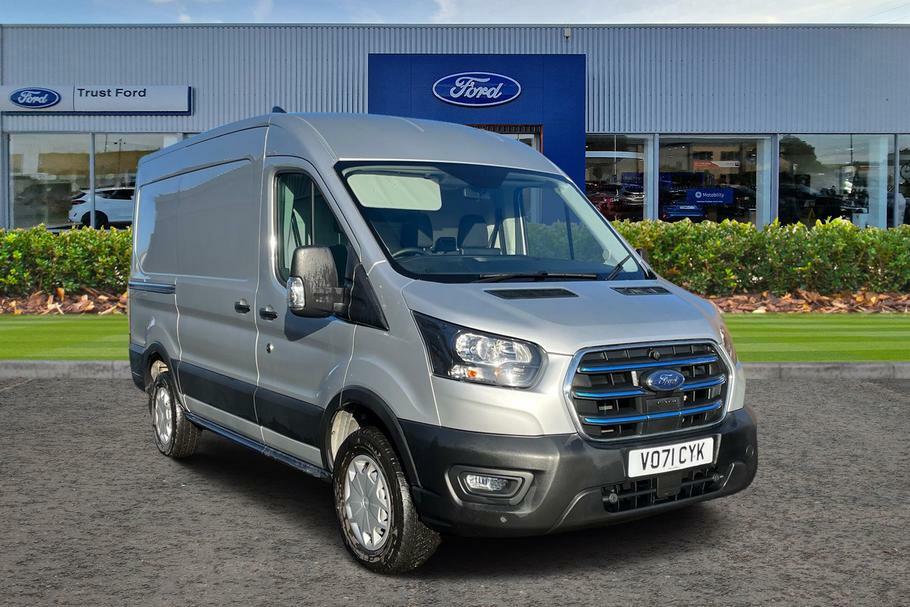 Compare Ford Transit Custom 135Kw 68Kwh H2 Leader Van VO71CYK Silver
