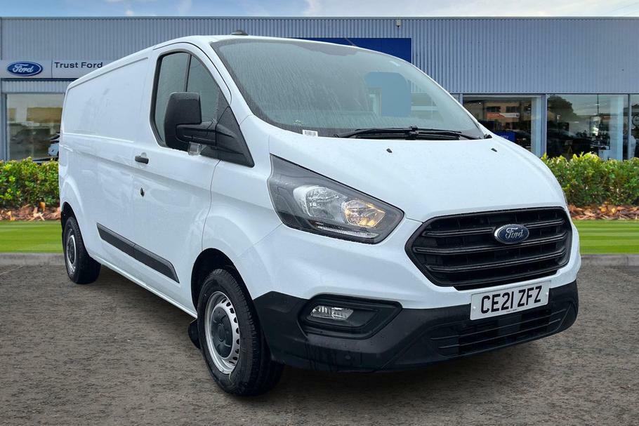 Compare Ford Transit Custom Custom 2.0 Ecoblue 130Ps Low Roof Leader Van CE21ZFZ White