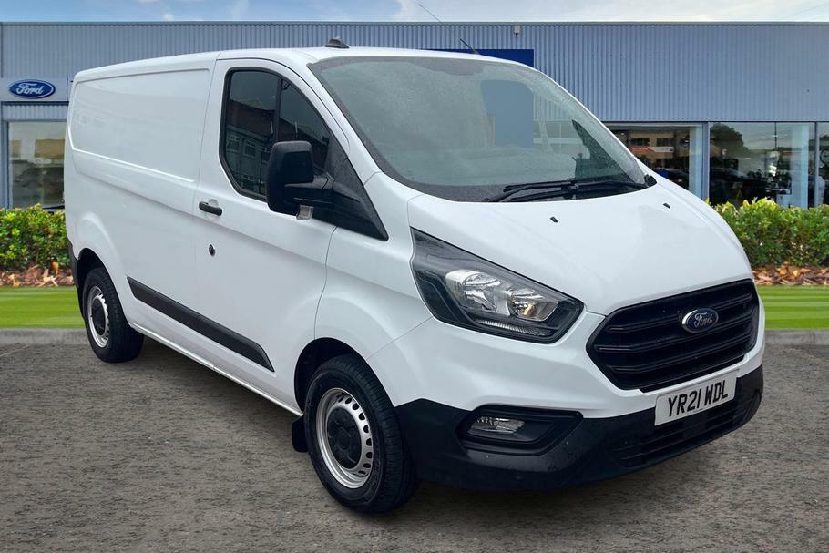 Compare Ford Transit Custom Custom 2.0 Ecoblue 130Ps Low Roof Leader Van YR21WDL White