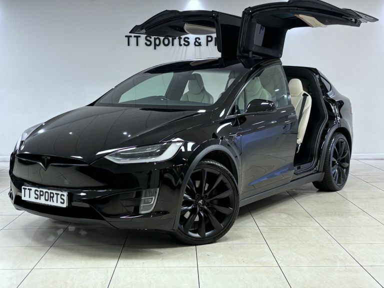 Compare Tesla Model X Long Range Awd Full Self Drive, 6 Seat, LA69FRD Black