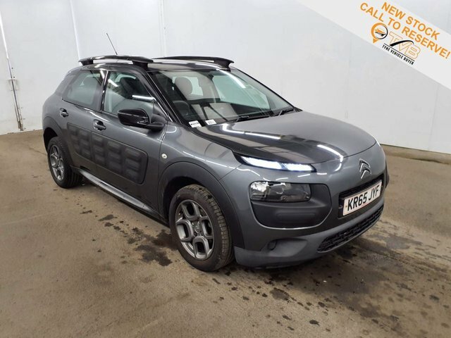 Compare Citroen C4 Cactus 1.6 Bluehdi Feel 98 Bhp - Free Delivery KR65JYF Grey