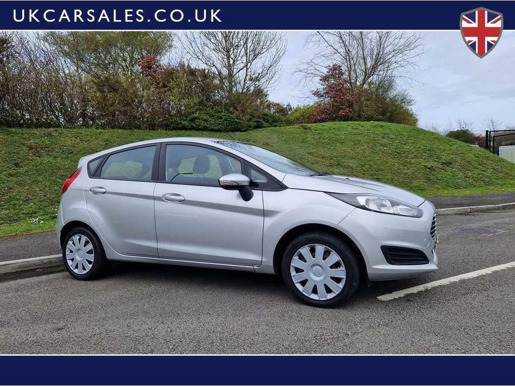 Compare Ford Fiesta 1.5 Tdci Econetic Style Euro 6 Ss FE63RCF 