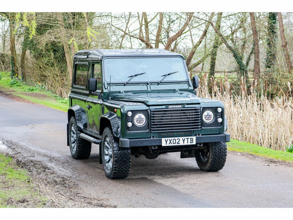 Compare Land Rover Defender 90 Td5 Hard Top Csw Conversion U368 YX02YTB Green