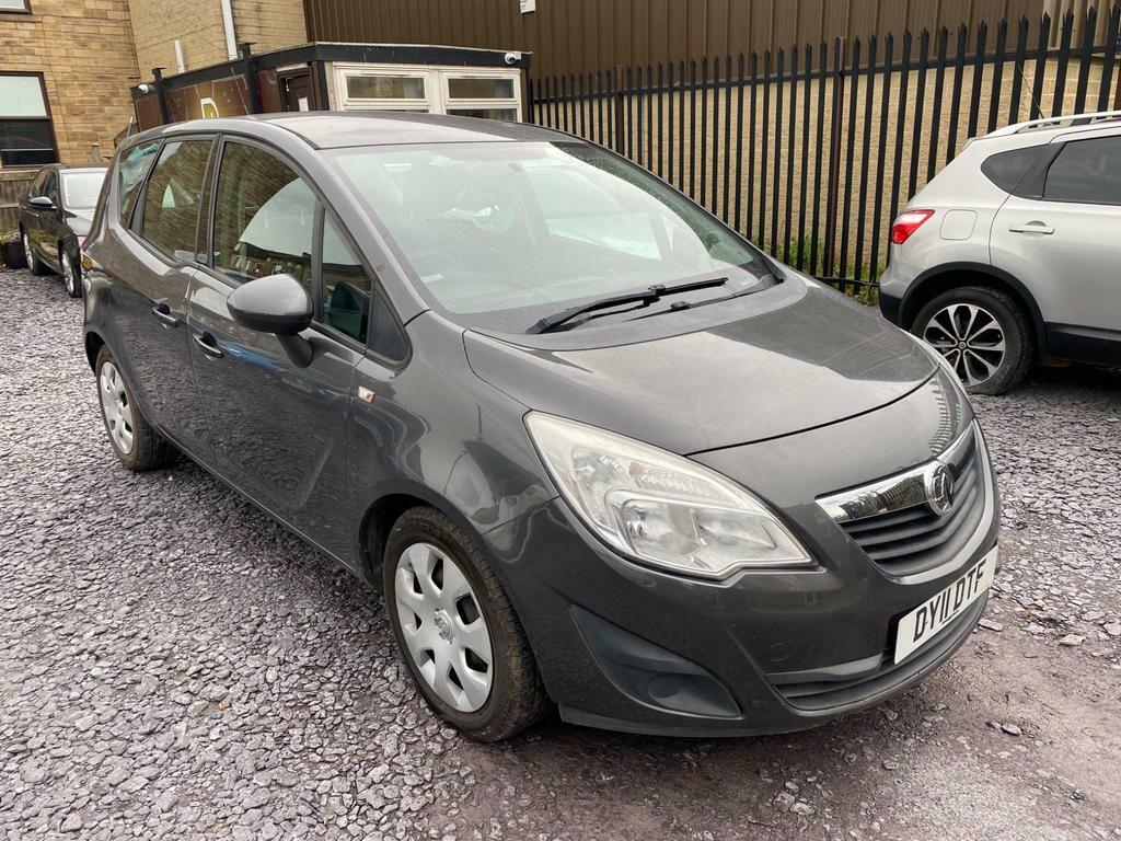 Compare Vauxhall Meriva 1.4 16V Exclusiv Euro 5 DY11DTF Grey