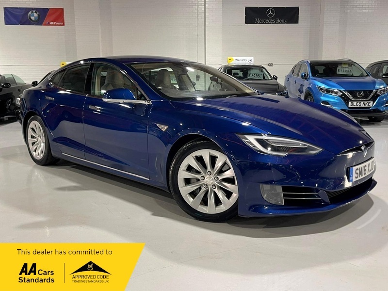 Compare Tesla Model S 75D Dual Motor SM16XJD Blue