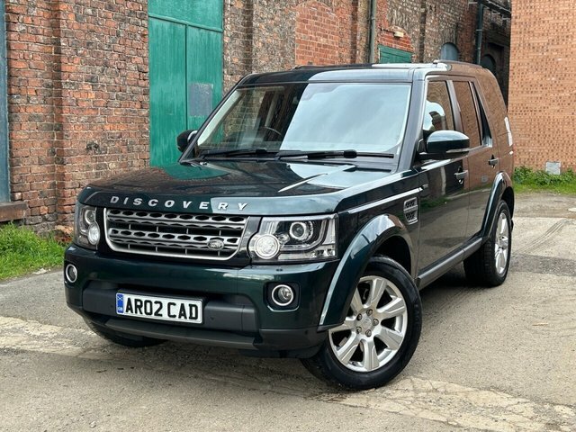 Compare Land Rover Discovery Estate AR02CAD Green