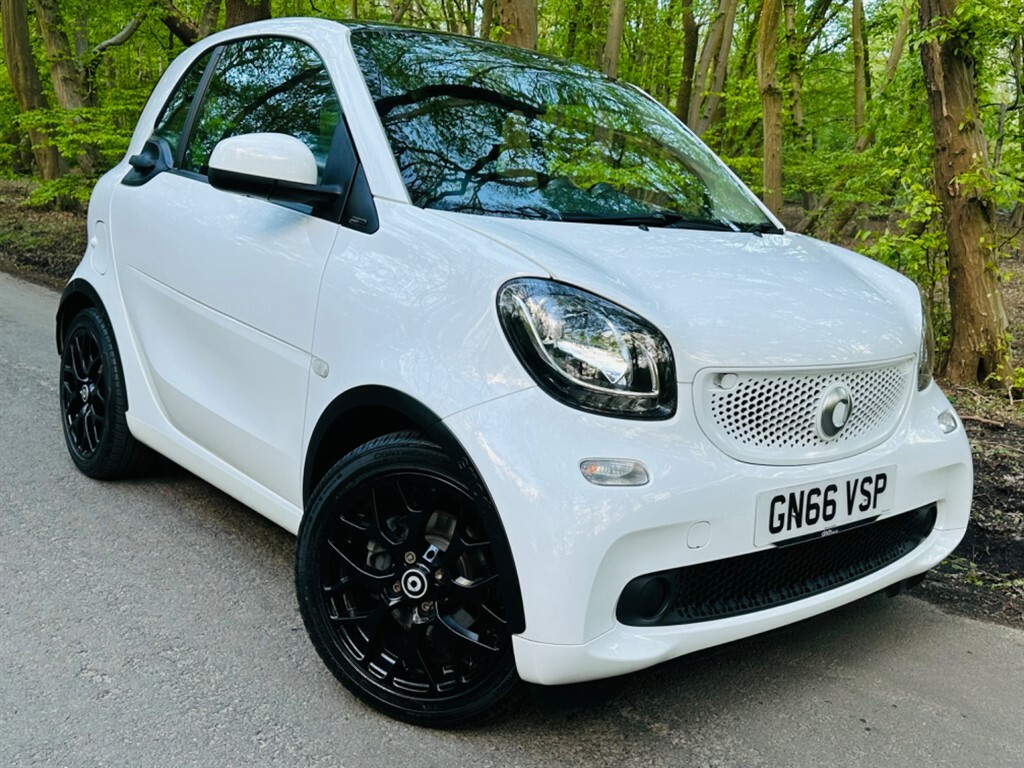 Smart Fortwo Coupe 1.0L 1.0 Edition White Coupe Eur White #1