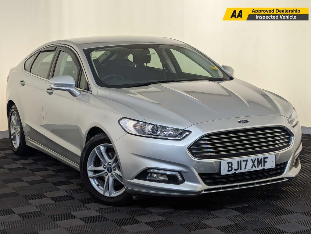 Compare Ford Mondeo 1.0T Ecoboost Zetec Euro 6 Ss BJ17XMF Silver