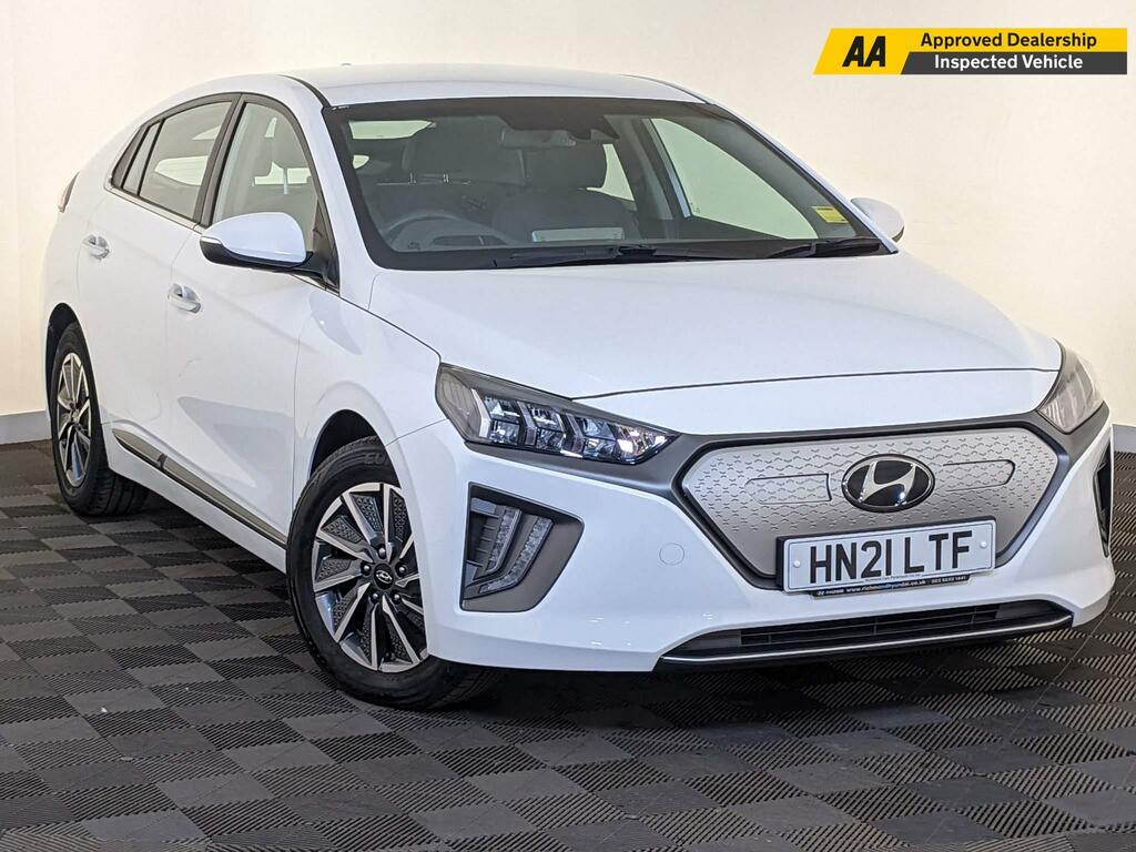Compare Hyundai Ioniq 38.3Kwh Premium HN21LTF White