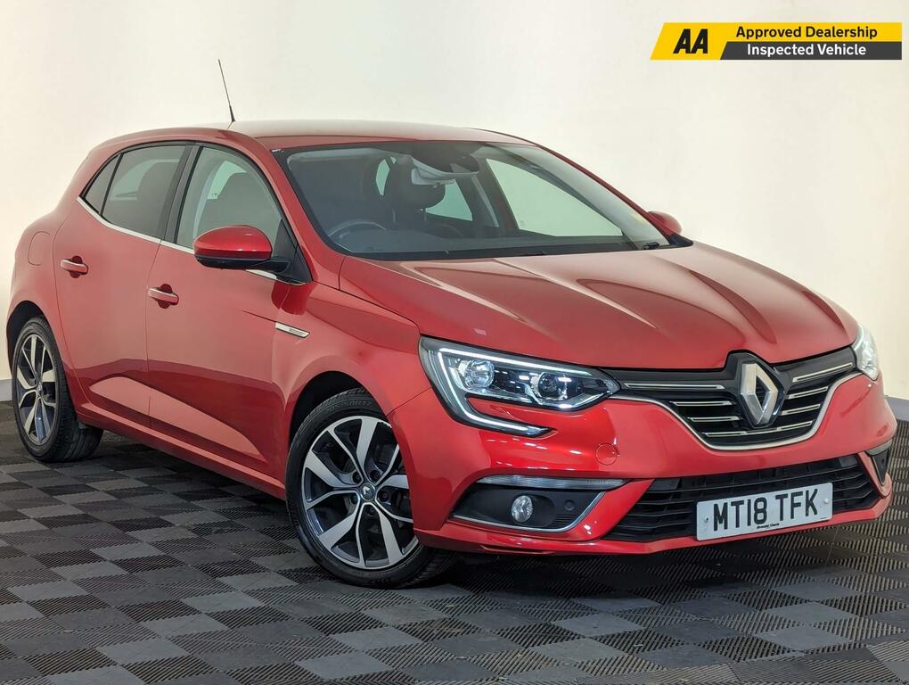 Compare Renault Megane 1.5 Dci Dynamique S Nav Euro 6 Ss MT18TFK Red