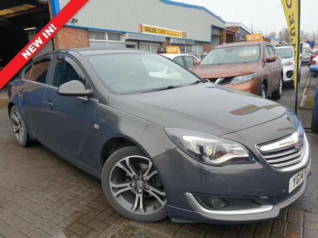 Compare Vauxhall Insignia Limited Edition YG14KZY Grey